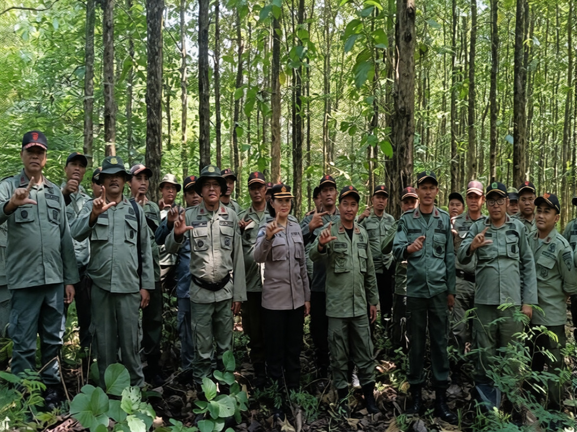 9cb4cfdf-53f9-403c-bf47-e3d8b49012e1